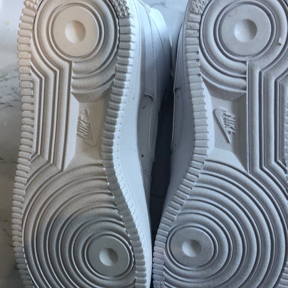 Nike Air Force 1 High (GS) - Picture 4 of 6